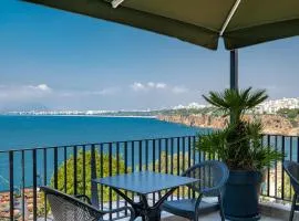 Get Royal Hotel & Spa