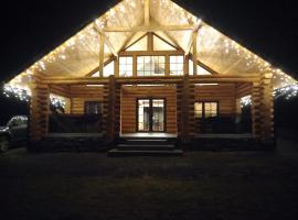 Amber Hills Romania, hotel in Braşov