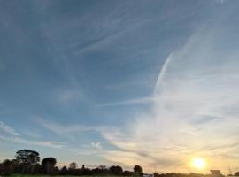 Nemurupa Garden Hostel and Yoga near Narita Airport 15 min Late Check in、成田市のホテル