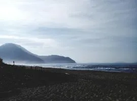 Cozy chalet near the sea of Itamambuca