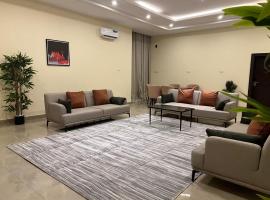 Rhino Suites Yola, Hotel in Mama