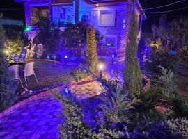 Eleni De Lux, hotel em Lidia