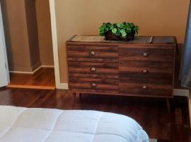 Viesnīca Fill Your Headspace with Tranquility Near NYC pilsētā Maplewood