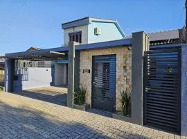 Quarto Família privado, piscina aquecida, garagem, etc