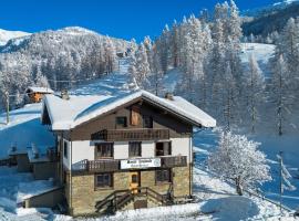 Locanda del Lysjoch, hotel u gradu Gresone la Trinite