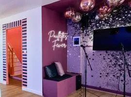 Paillettes fever, maison avec karaoké, 3 chambres