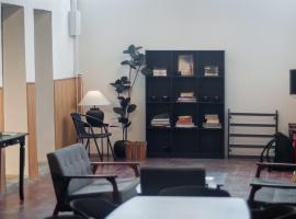 Aayu Seckchuan - 3 mins walk to Love Lane, hostel em George Town