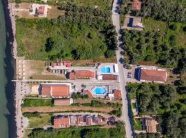 Saint Peter Bay Aparthotel, Hotel in Kavos