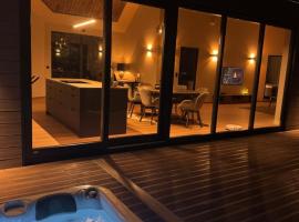 LyNora Lodge, hotel in Indre Ravelseidet