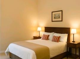 Hallensteins Guesthouse Britstown，Britstown的飯店