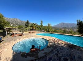 Swiss Eco Lodge La Linda Loma - Olmué, hotel in Olmué