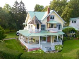 Six Bedroom Home on Cayuga Lake in Ovid - Finger Lakes, hotel en Ovid