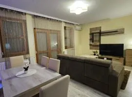 Lotti City Apartman