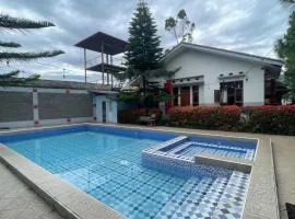 Villa Putih 3 Kamar - Garden Villa