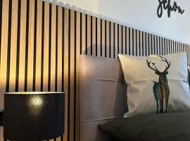 WälderNestchen - zentral - Natur pur - Tiefgarage - Balkon - modernes 2 Zimmer Appartement