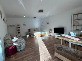 Dürkheimer Auszeit-gemütliches Studio am Kurpark