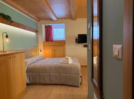 Dolomiti Nest, hotel v mestu Tesero