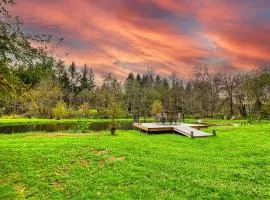 4-Bedroom Chateau in Southern Washington- Luxurious Retreat with Pond & Creek