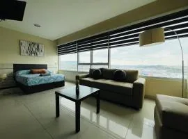 Linda Suite junto a Vermont Plaza y CityMall