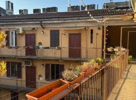 Bollicina in the hart of Navigli - Private Garage