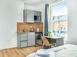Modern Studios near Trent Bridge & City Ground