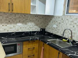 Mobile doctors apartment, hotel in Accra