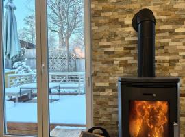 Gemütliches Haus mit Schwedenofen im Wienerwald, hotel in Neulengbach