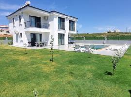 Villa CEMRE，迪迪姆的飯店