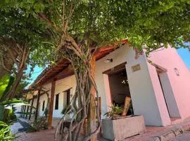 Casa Colonial en la Albarrada frente a plaza del Jazz