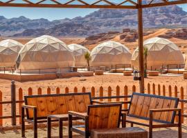Rum Paradise luxury camp& BUBBLE, hotelli kohteessa Wadi Rum