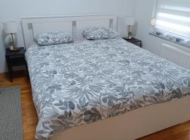 Studio apartman - Sweet&Little, hotel in Vrbovec