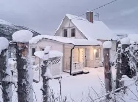 Cozy Cottage