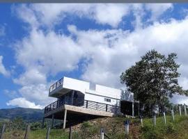 Supernova Glamping, ξενοδοχείο σε Macanal