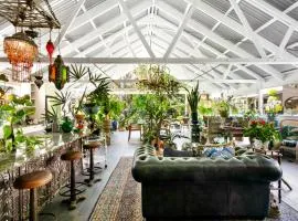 Noosa Valley Manor B&B