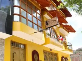 Cima Backpackers Hostel B&B