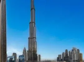 2BHK Fountain Show & Burj Khalifa View 1 Min to Dubai Mall