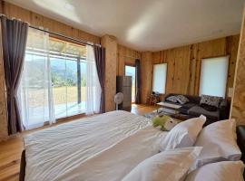 บ้านพัก กามู ดอยอินทนนท์ Gamoo homestay, hotel a Chom Thong