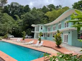 Torraille Waterfall Villas