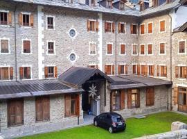 In the historic building, con aria condizionata, Hotel in Ceresole Reale
