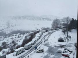 Ático en Formigal - Parking Privado Incluido, hotel in Formigal