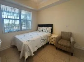 NEW Seaside Escape Queen Studio near Naples