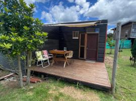 TinyHouse Box Lican Ray, khách sạn ở Licanray