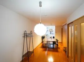 Ln36 神戸駅徒歩6分 最大14名宿泊可能な70平米メゾネット一軒家