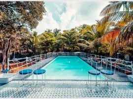 Hotel Moana Villa Goa Near Sea Beach #Restaurant #Swimming Pool #Free Wifi #Room Service #Best Hotel In Goa