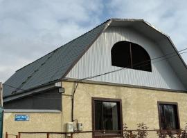 Khan Guest House, Hotel in Kara-Koo