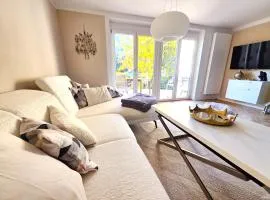 Jeanys Walhalla Suite in Donaustauf 11 km von Regensburg am Donauradweg