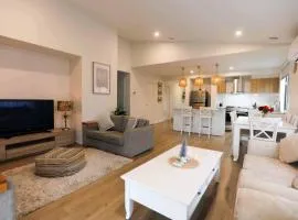 Four bedroom family home in St Leonards - SeaChange