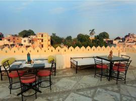 Hotel Janak Niwas, hotelli kohteessa Udaipur alueella Lal Ghat