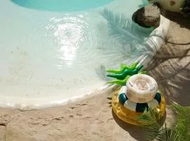 Chon's Dock Homestay & House Lease - Free Outdoor Pool