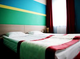 Hotel Folklor, ξενοδοχείο σε Miedzyrzec Podlaski